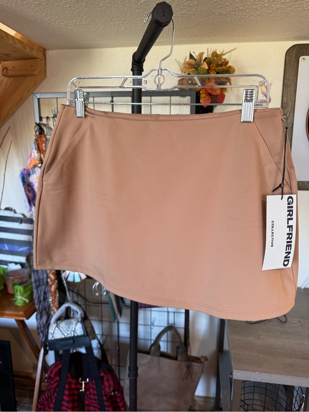 NWT Girlfriend Collective Active Skort Built-In Shorts Tan XL NWT